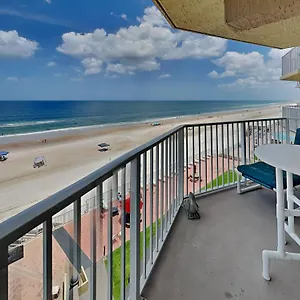 Shores Club 505 Apartment